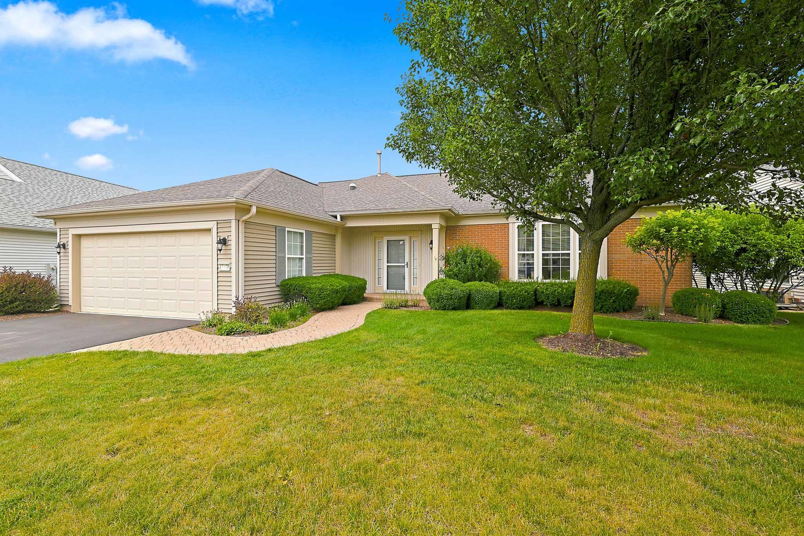13470 Crestview Drive Property Photo 1