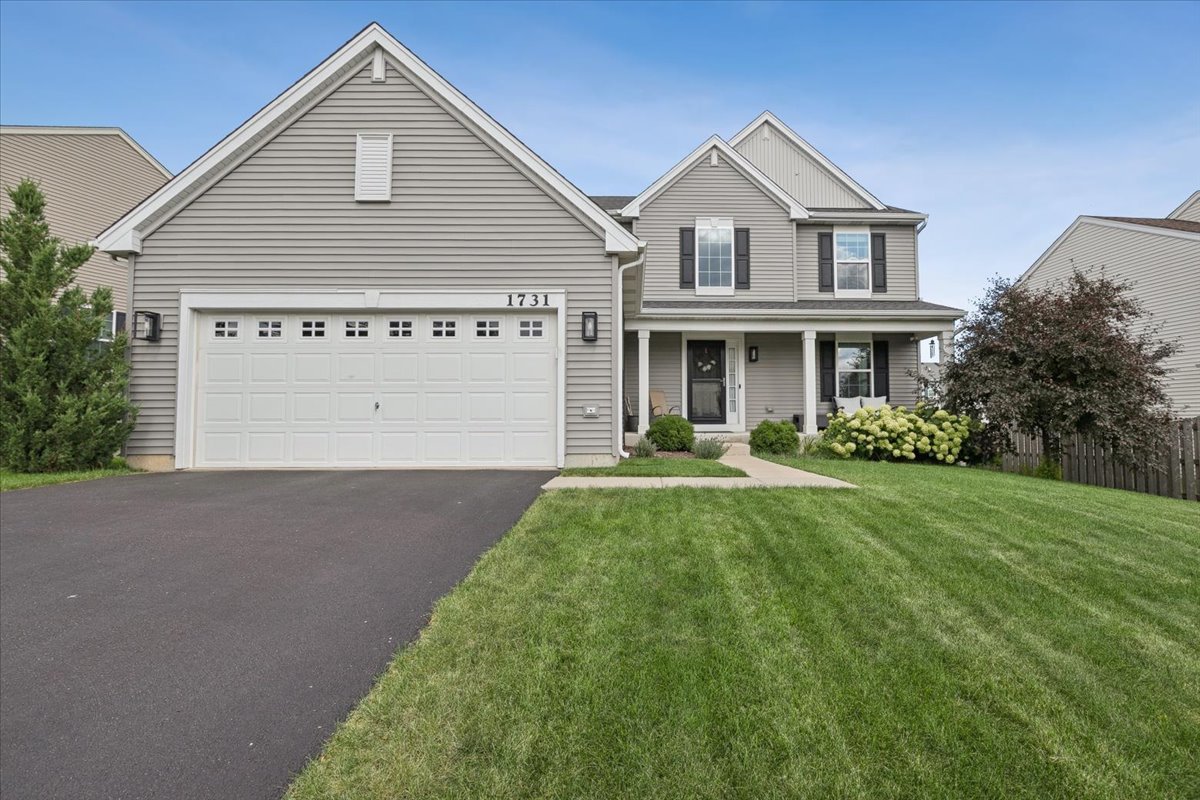 1731 Wentworth Drive Property Photo 1