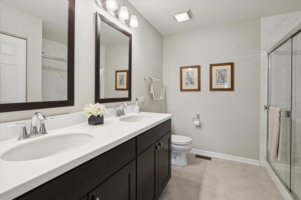 1731 Wentworth Drive Property Photo 16