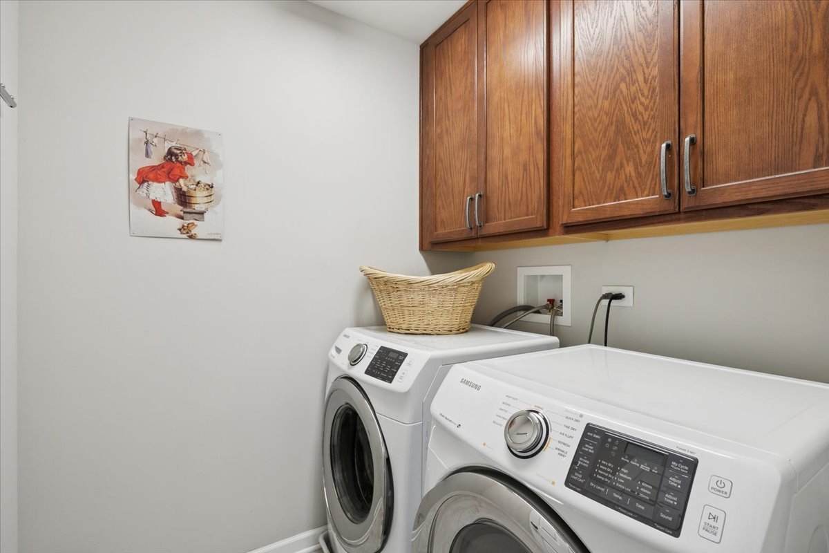 1731 Wentworth Drive Property Photo 21