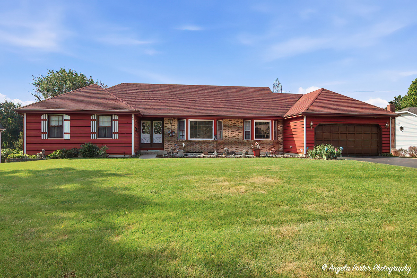 167 Burning Bush Trail Property Photo 1