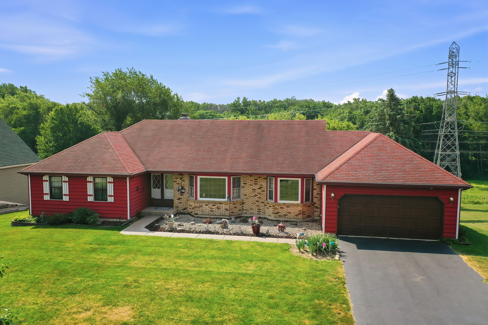 167 Burning Bush Trail Property Photo 43