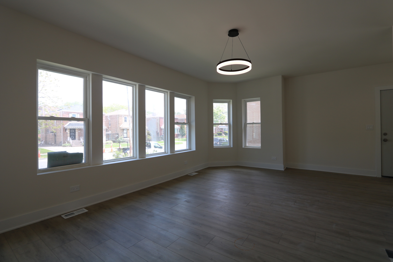 8014 S Yates Boulevard Property Photo 6