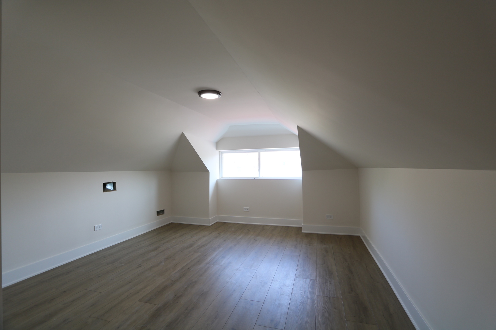 8014 S Yates Boulevard Property Photo 16