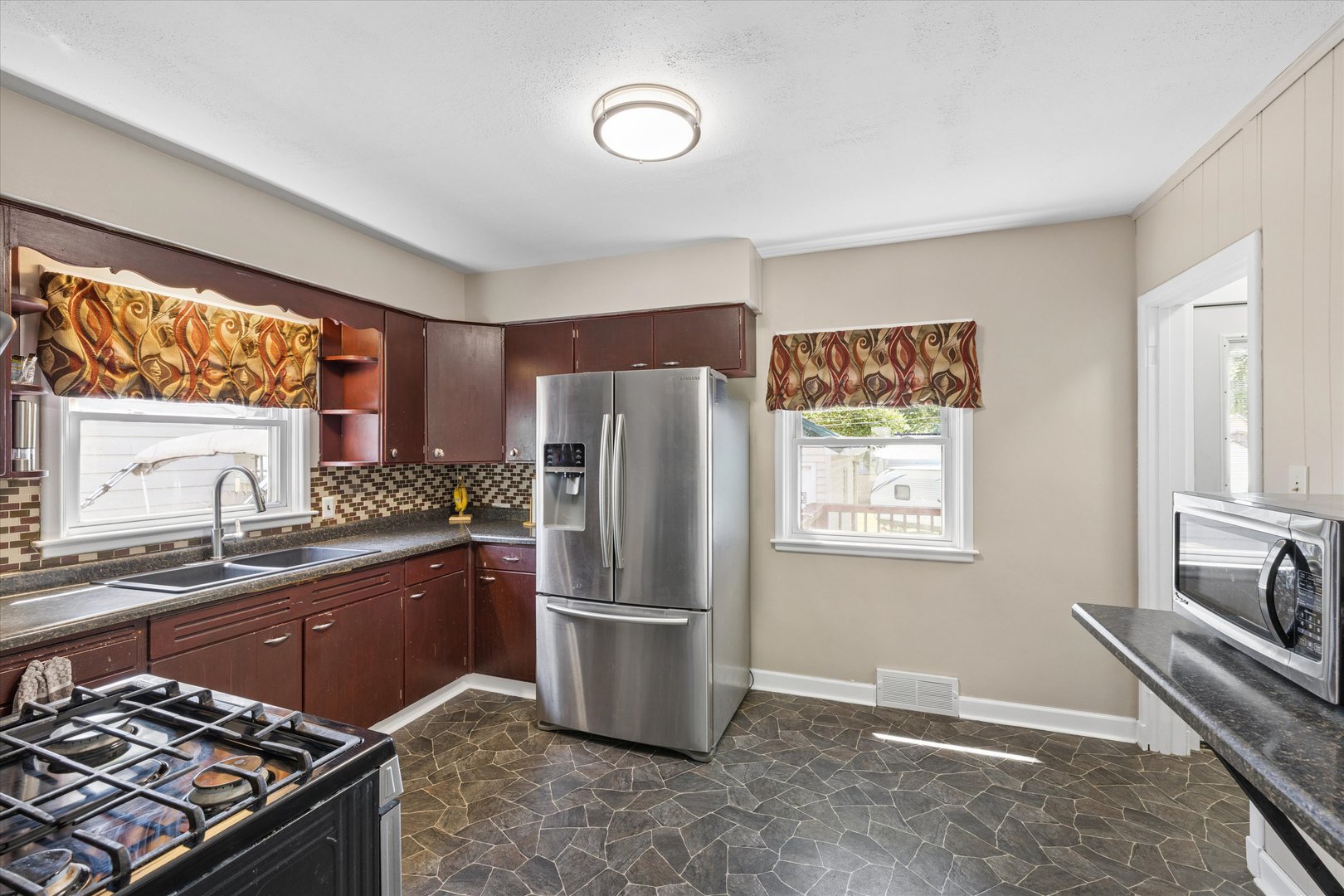 1241 8th Avenue Property Photo 13