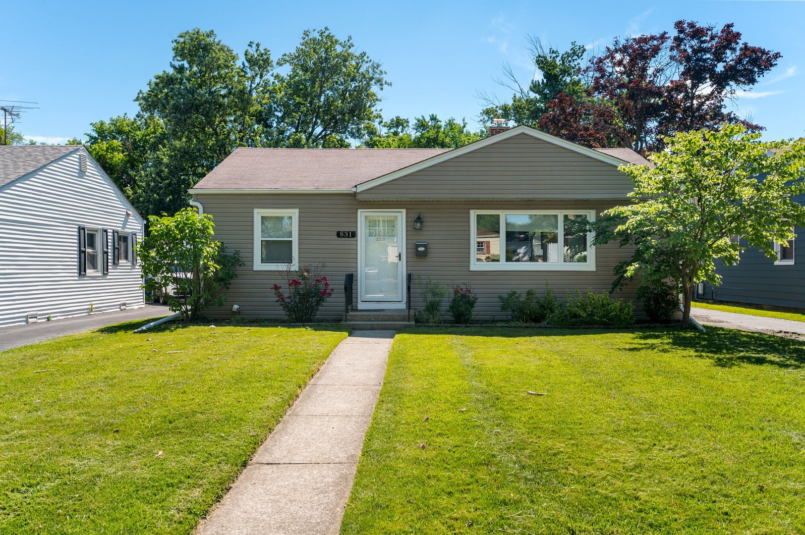 831 S Wisconsin Avenue Property Photo 1