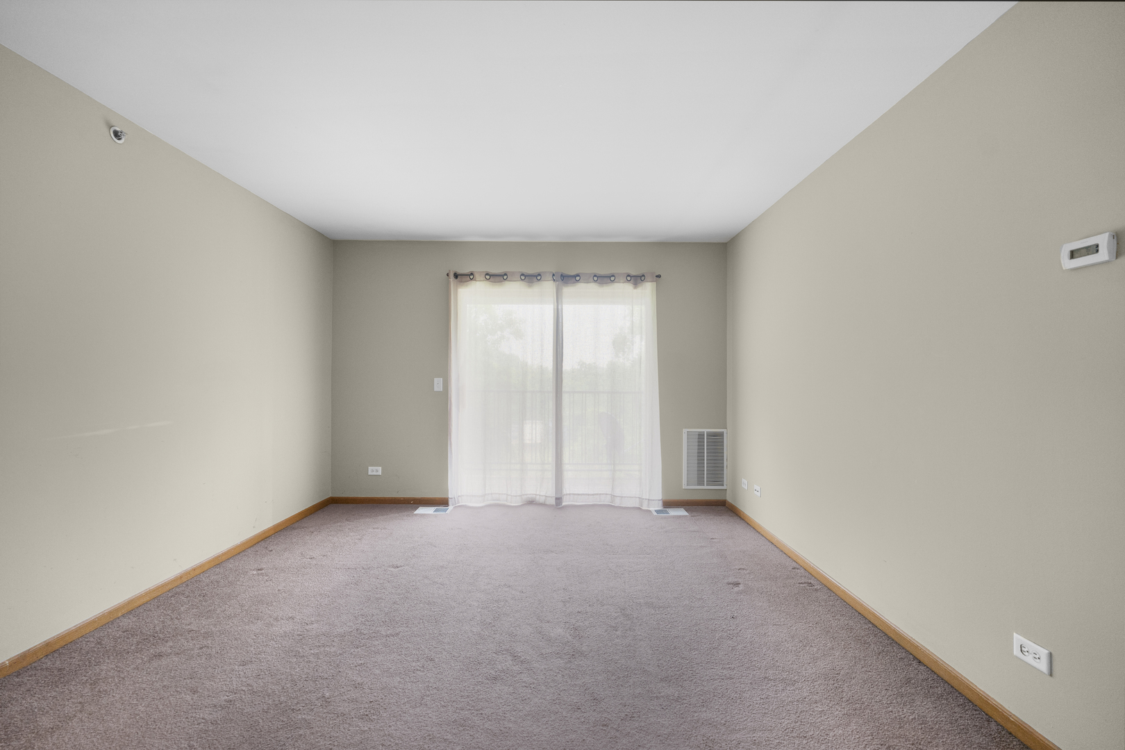 727 Elm Lane 308 Property Photo 6