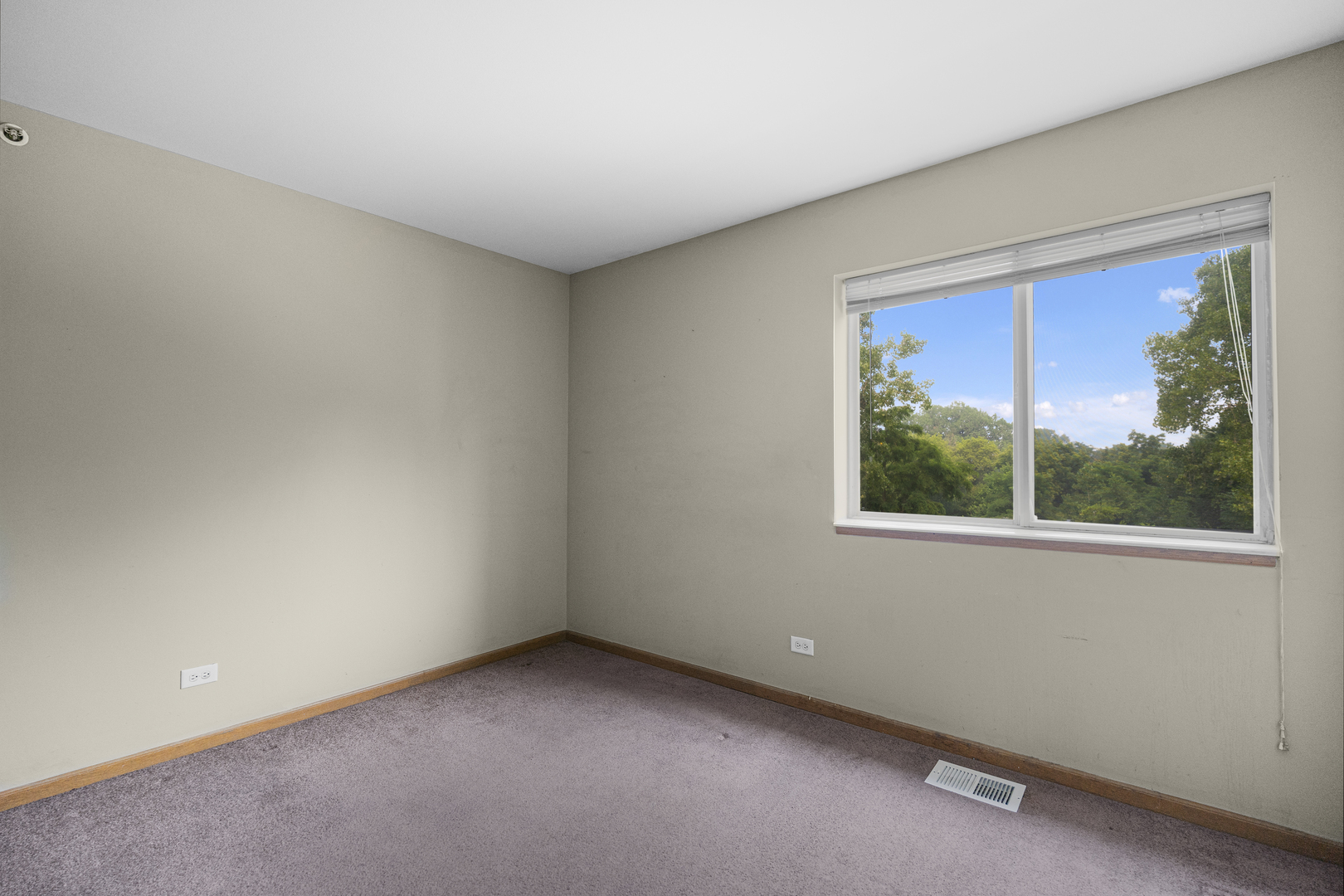 727 Elm Lane 308 Property Photo 8