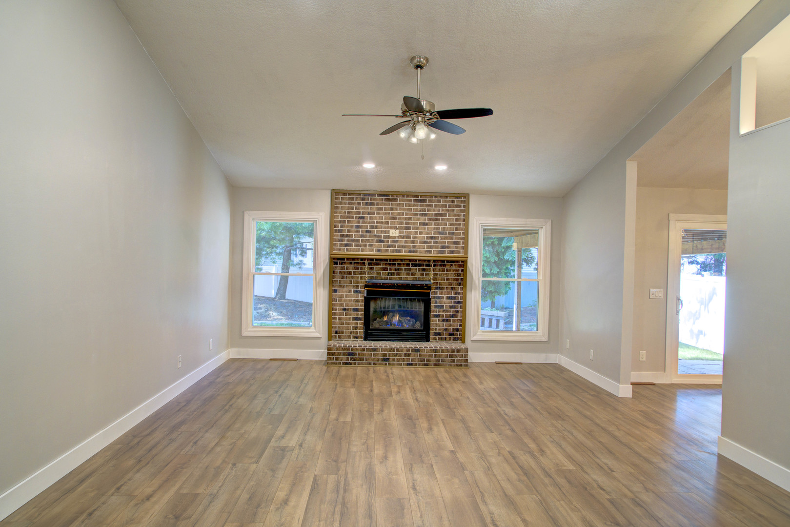 302 Pinehurst Drive Property Photo 10