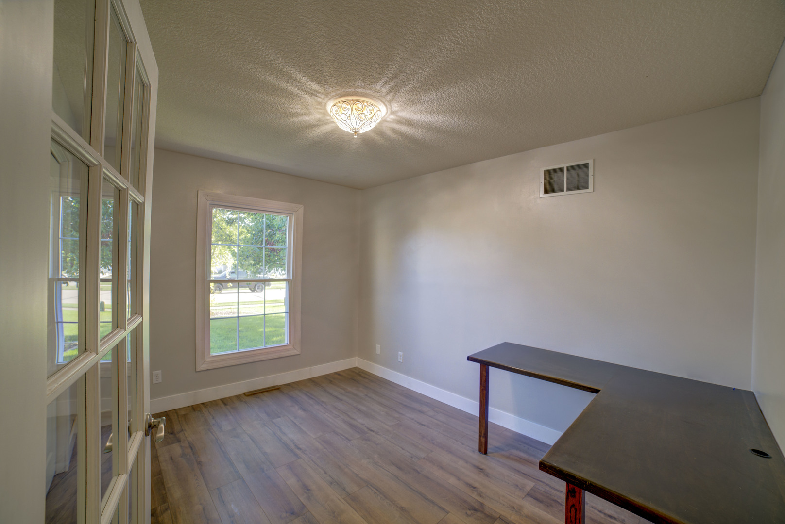 302 Pinehurst Drive Property Photo 21