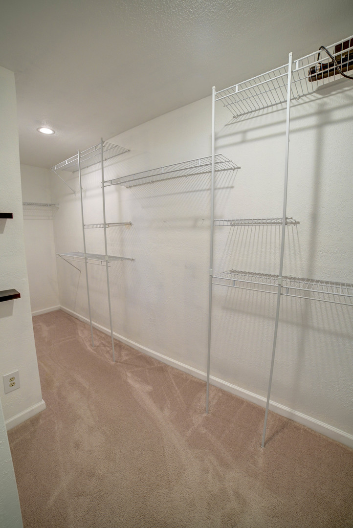 302 Pinehurst Drive Property Photo 40