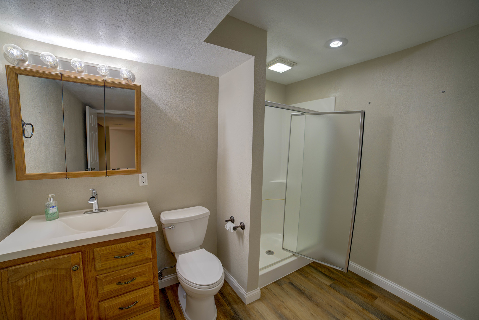 302 Pinehurst Drive Property Photo 41