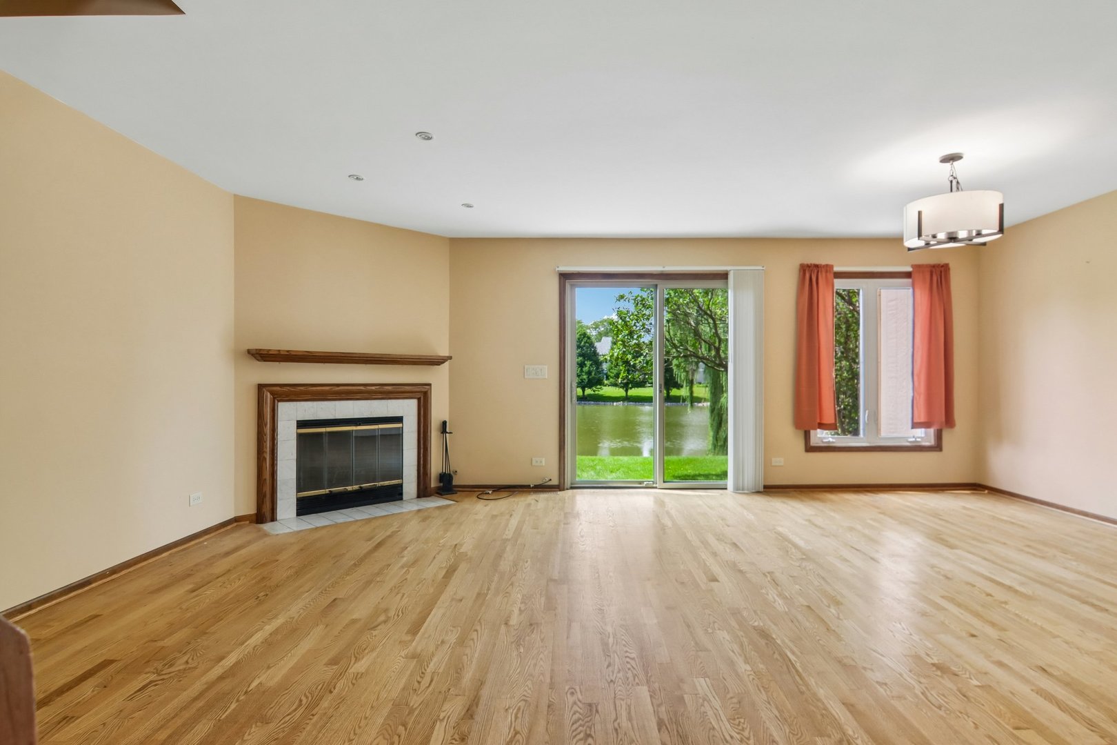 373 Goshawk Lane Property Photo 8