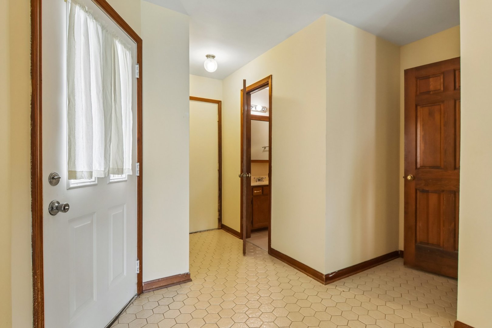 373 Goshawk Lane Property Photo 19