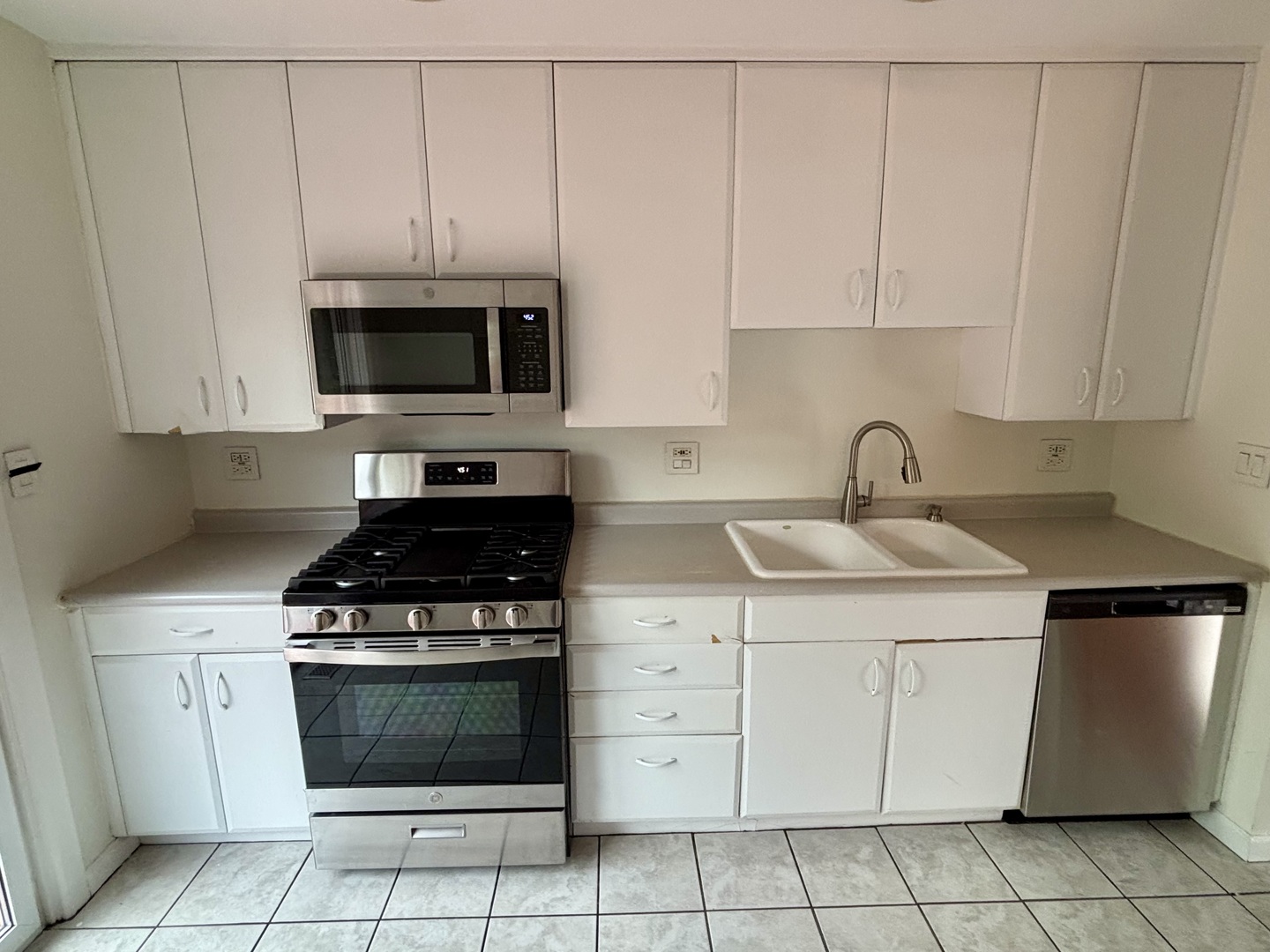 1450 Sturbridge Court Property Photo 13