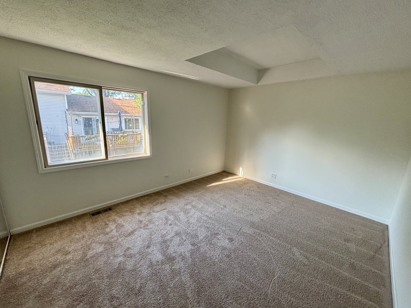 1450 Sturbridge Court Property Photo 17