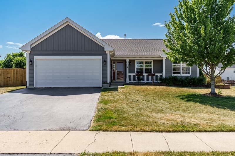5649 Thribble Cross Property Photo 1