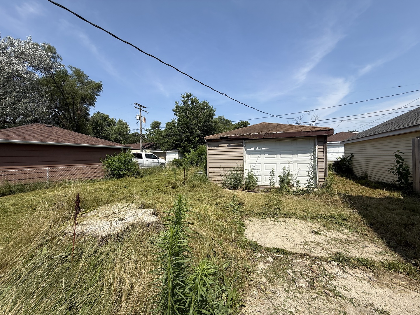 14737 Ellis Avenue Property Photo 11