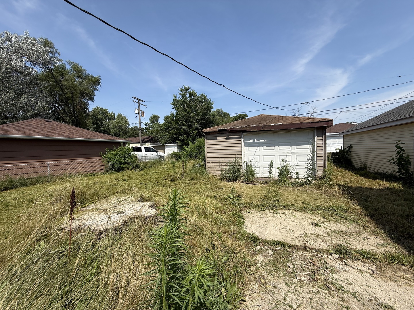 14737 Ellis Avenue Property Photo 12