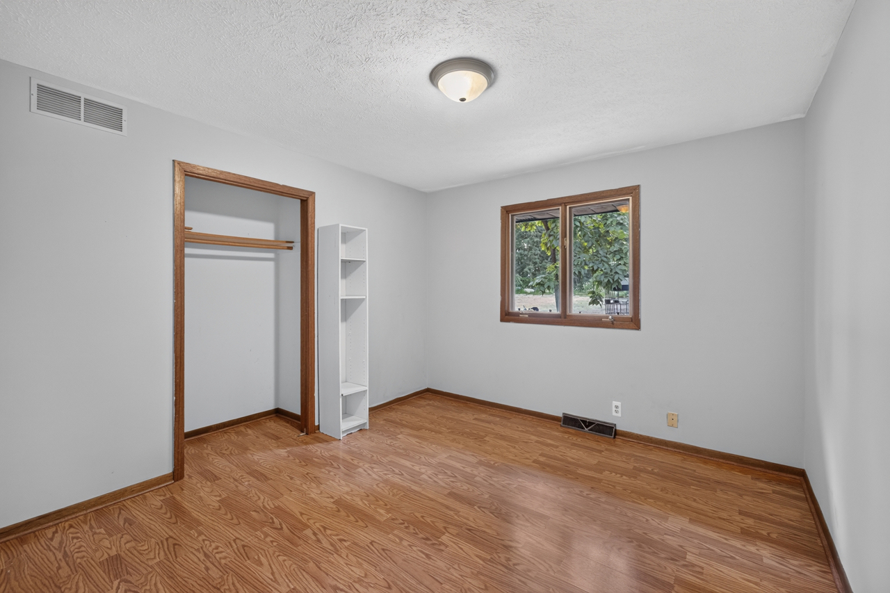 14309 K B Road Property Photo 28