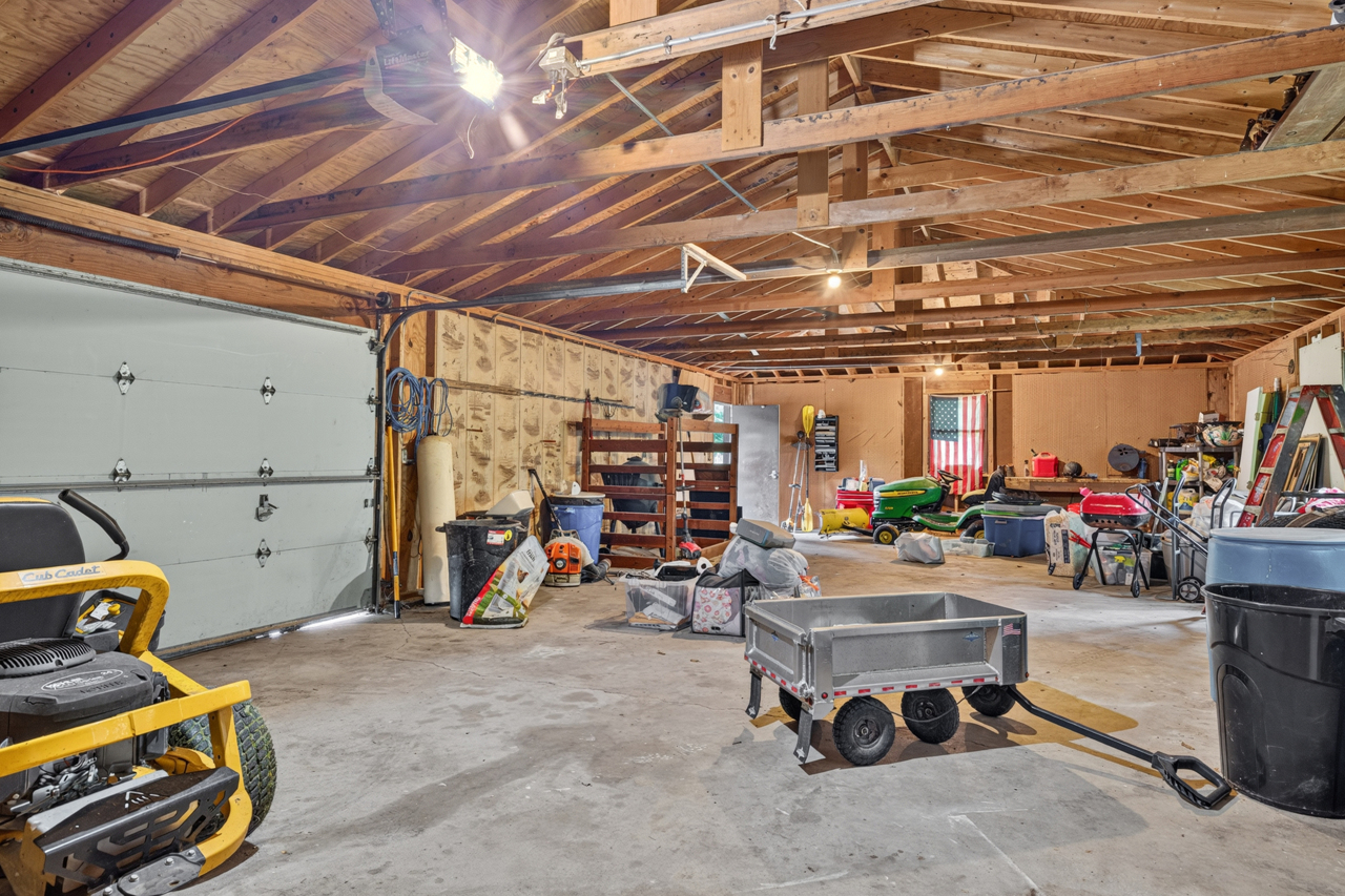 14309 K B Road Property Photo 45