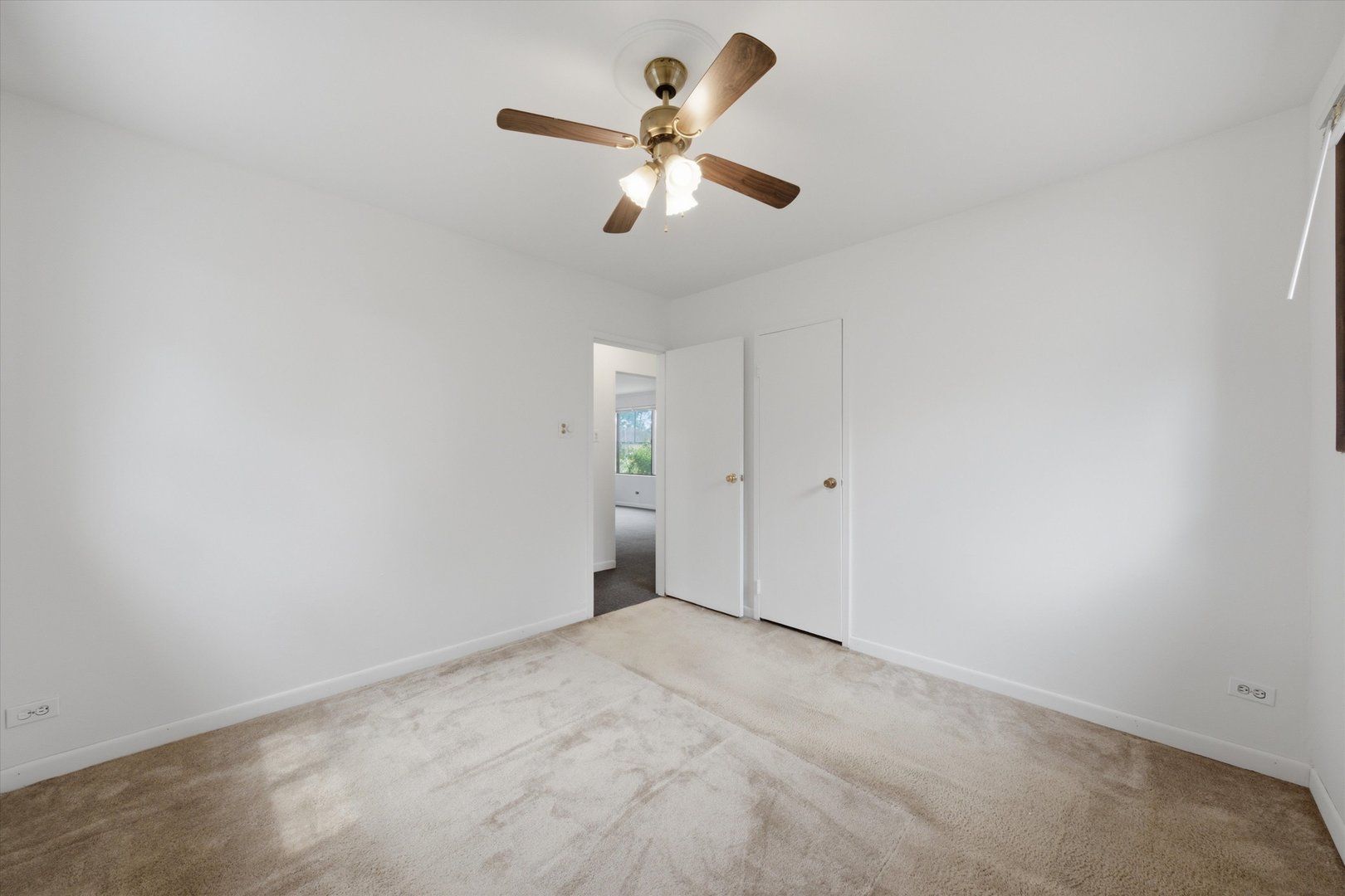 319 Oswego Street Property Photo 14