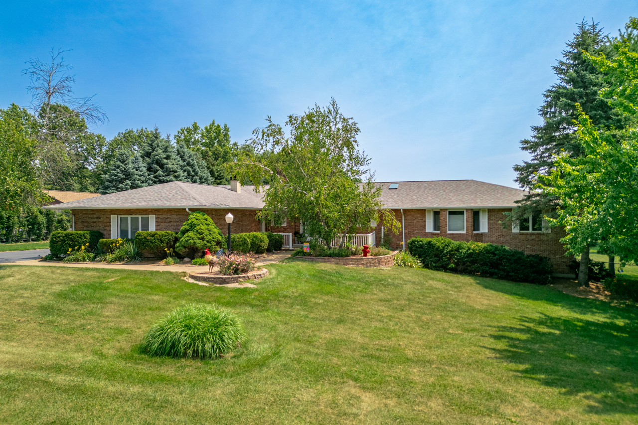 9655 Ramblin Ridge Road Property Photo 1