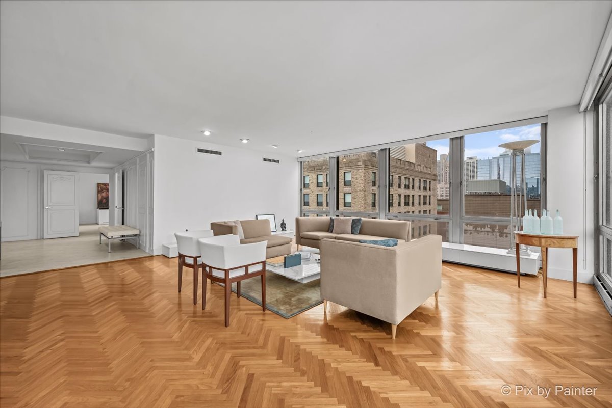 860 N Lake Shore Drive 19l Property Photo 5