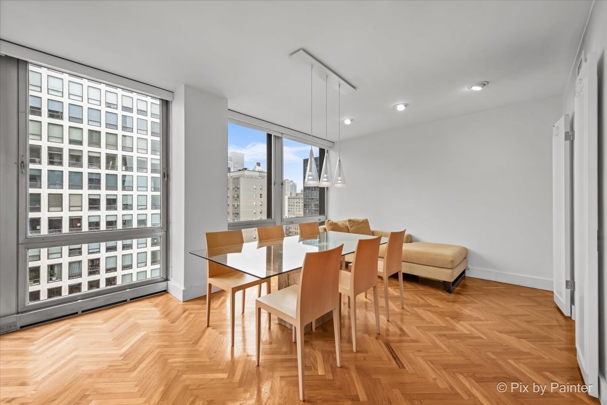 860 N Lake Shore Drive 19l Property Photo 8