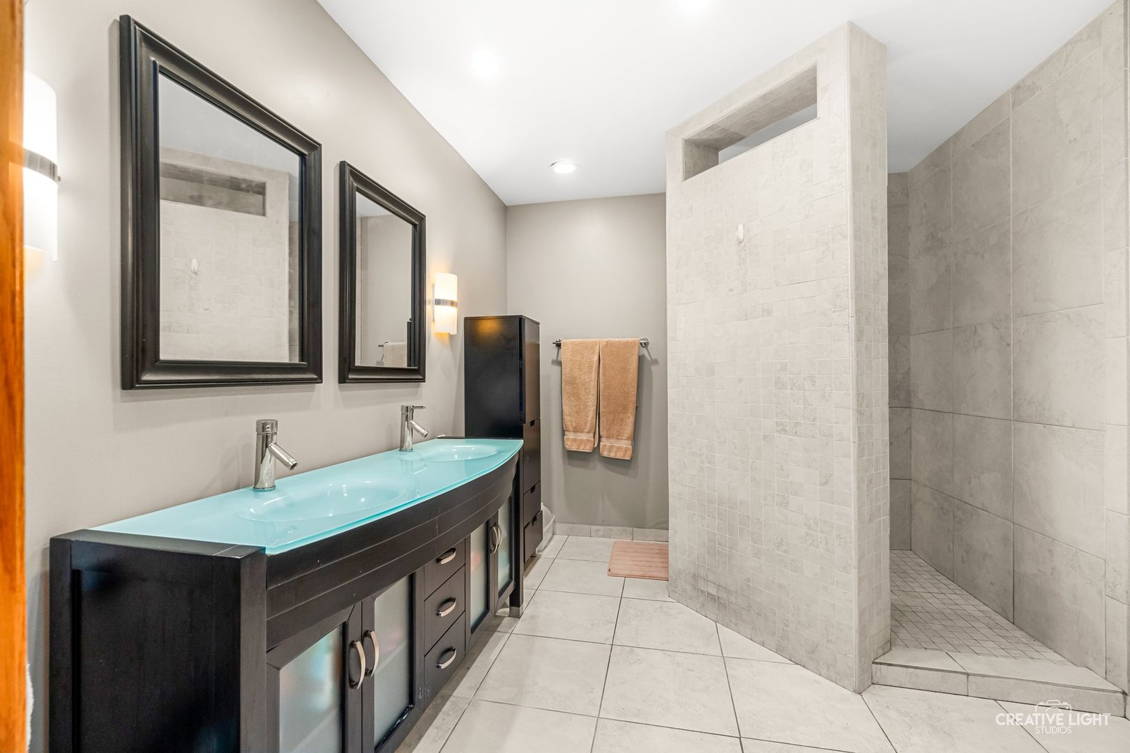 37w907 Bowes Road Property Photo 12