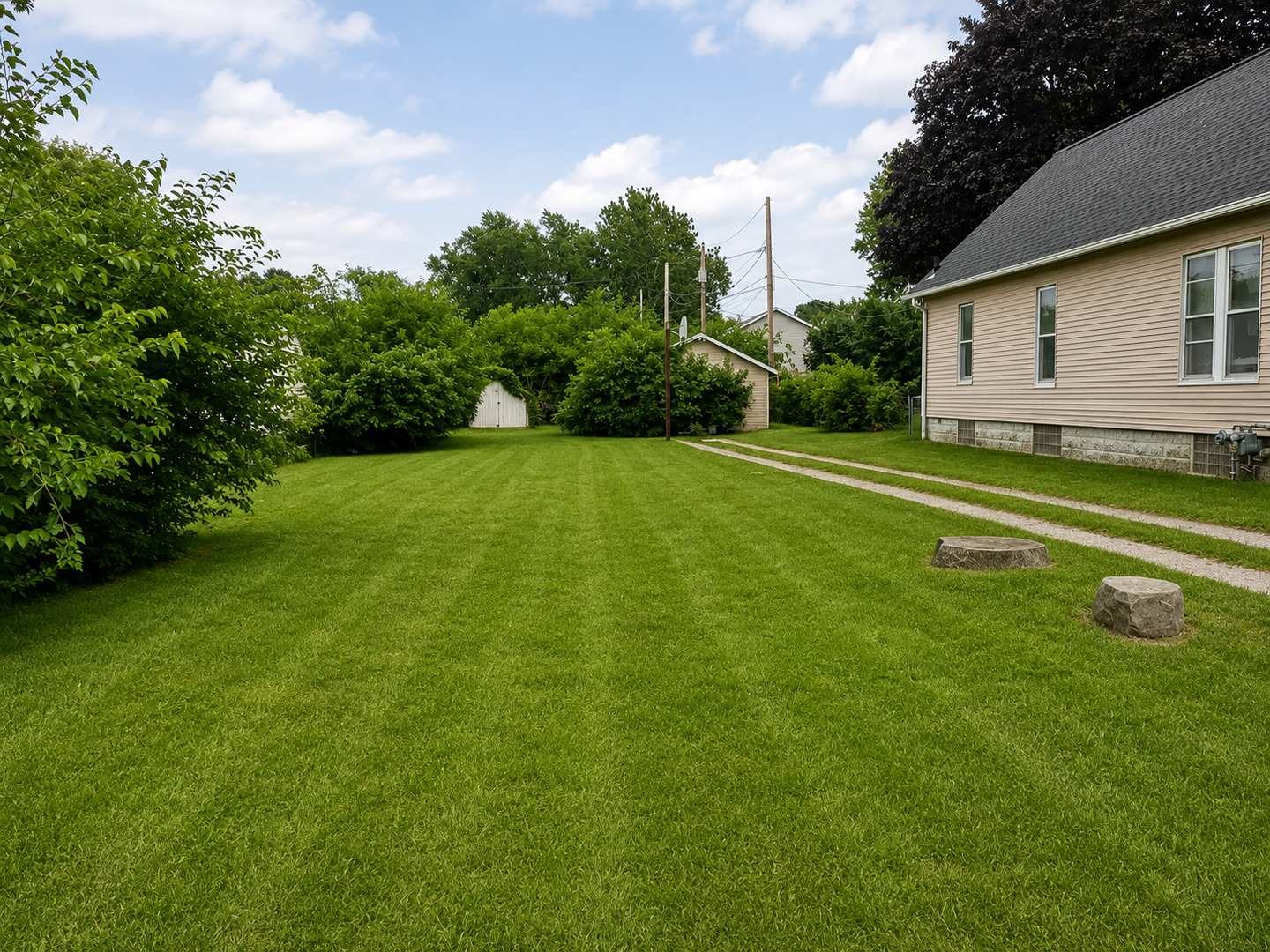 3313 9th Street Property Photo 2