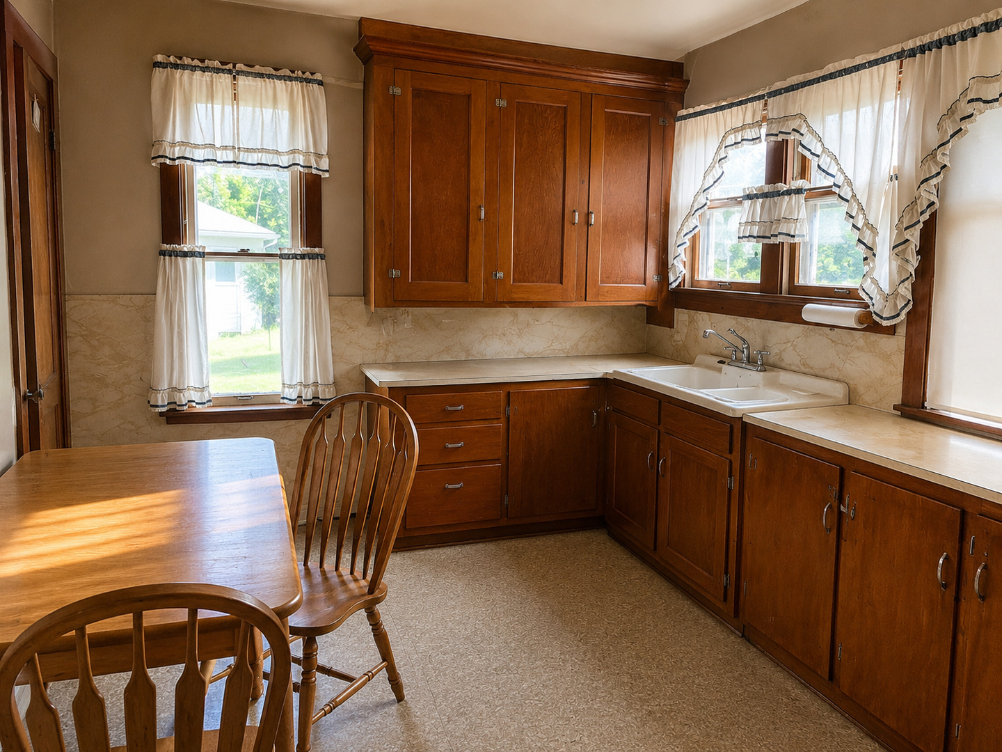 3313 9th Street Property Photo 3