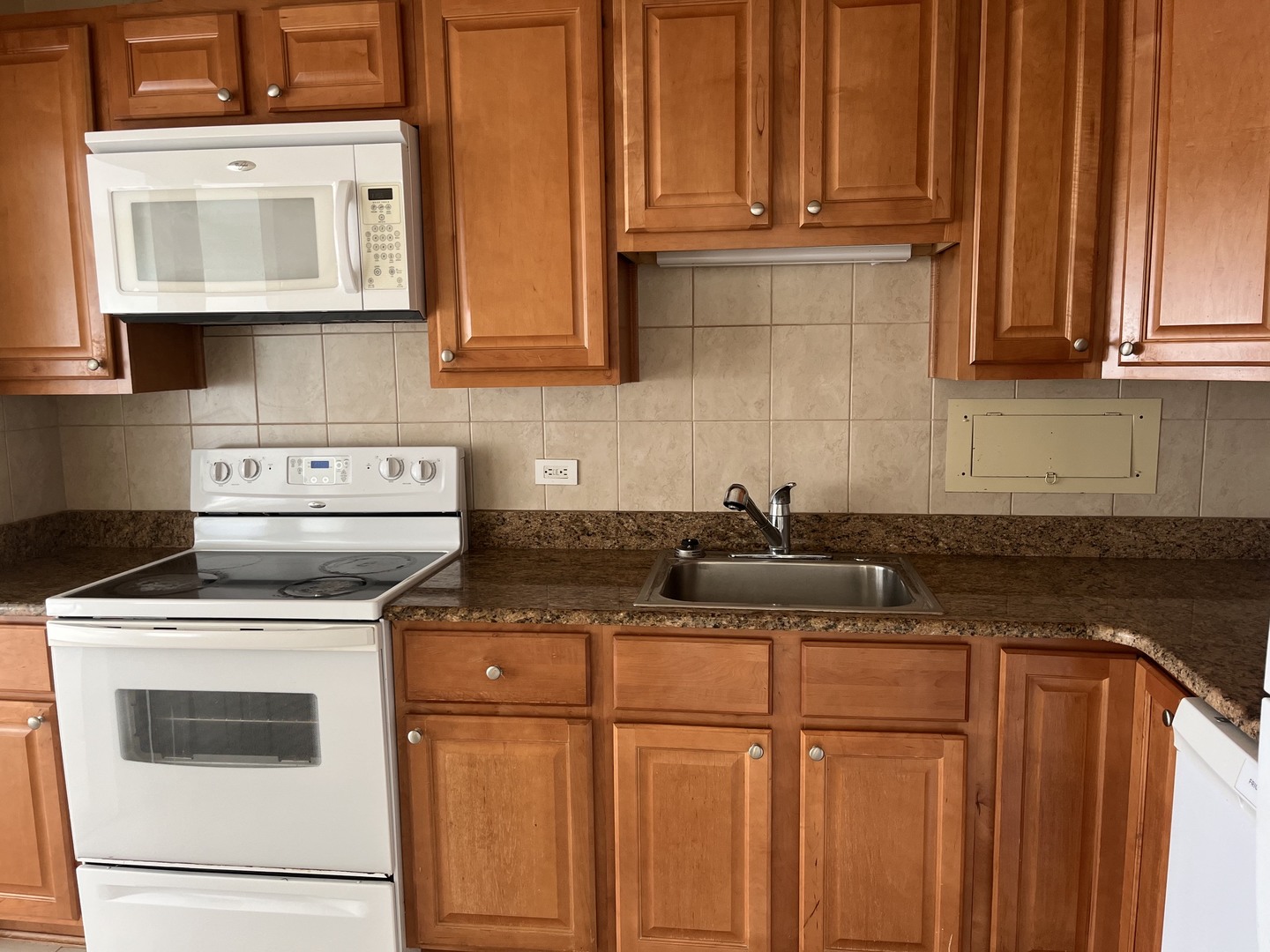 6157 N Sheridan Road 18e Property Photo 6