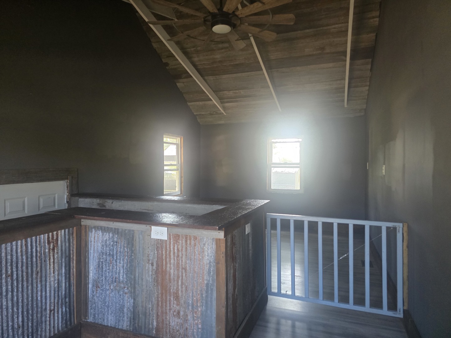 1090 2nd Street Property Photo 4