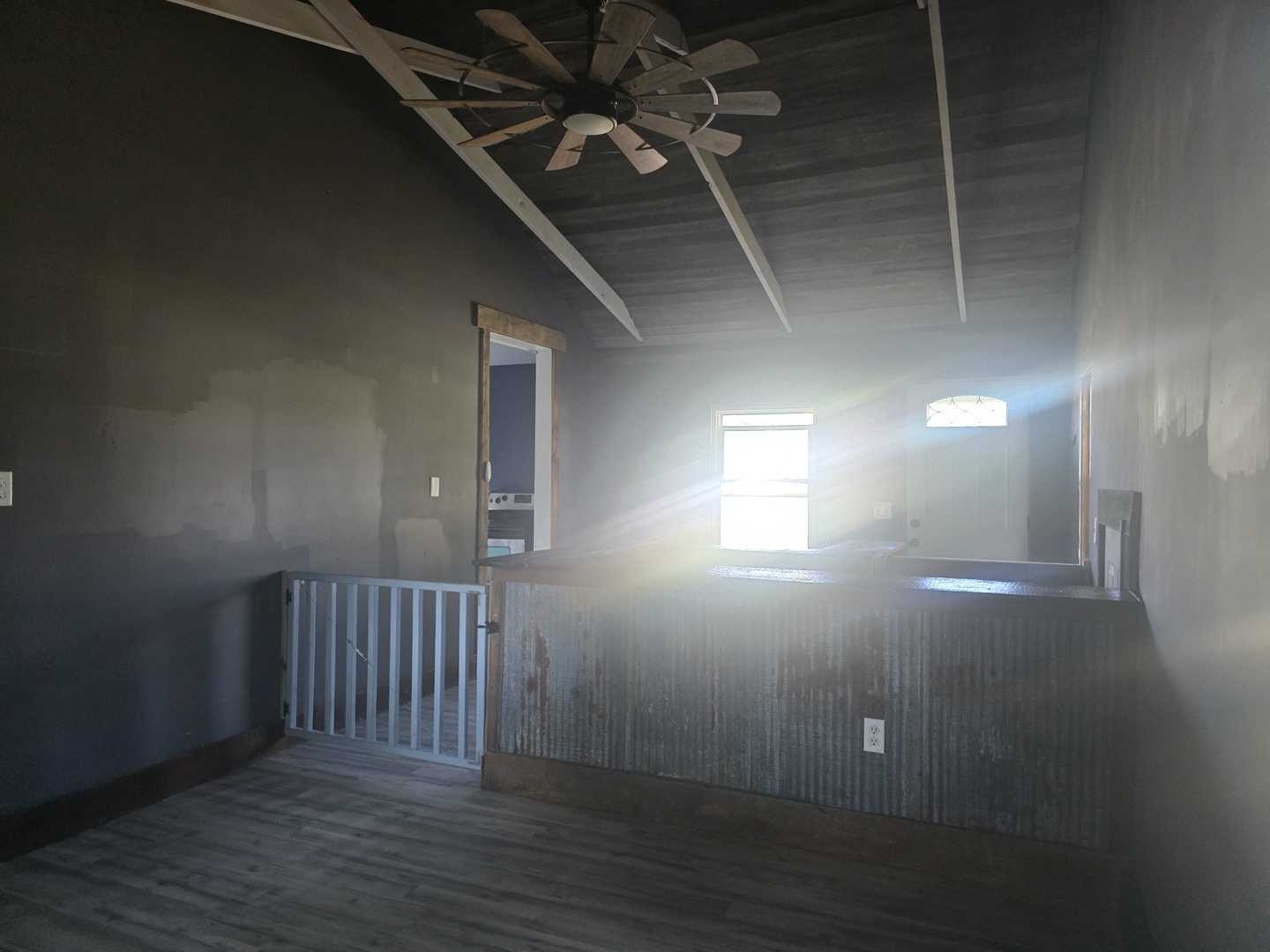 1090 2nd Street Property Photo 7