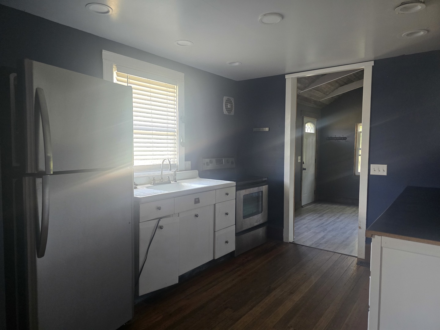 1090 2nd Street Property Photo 11