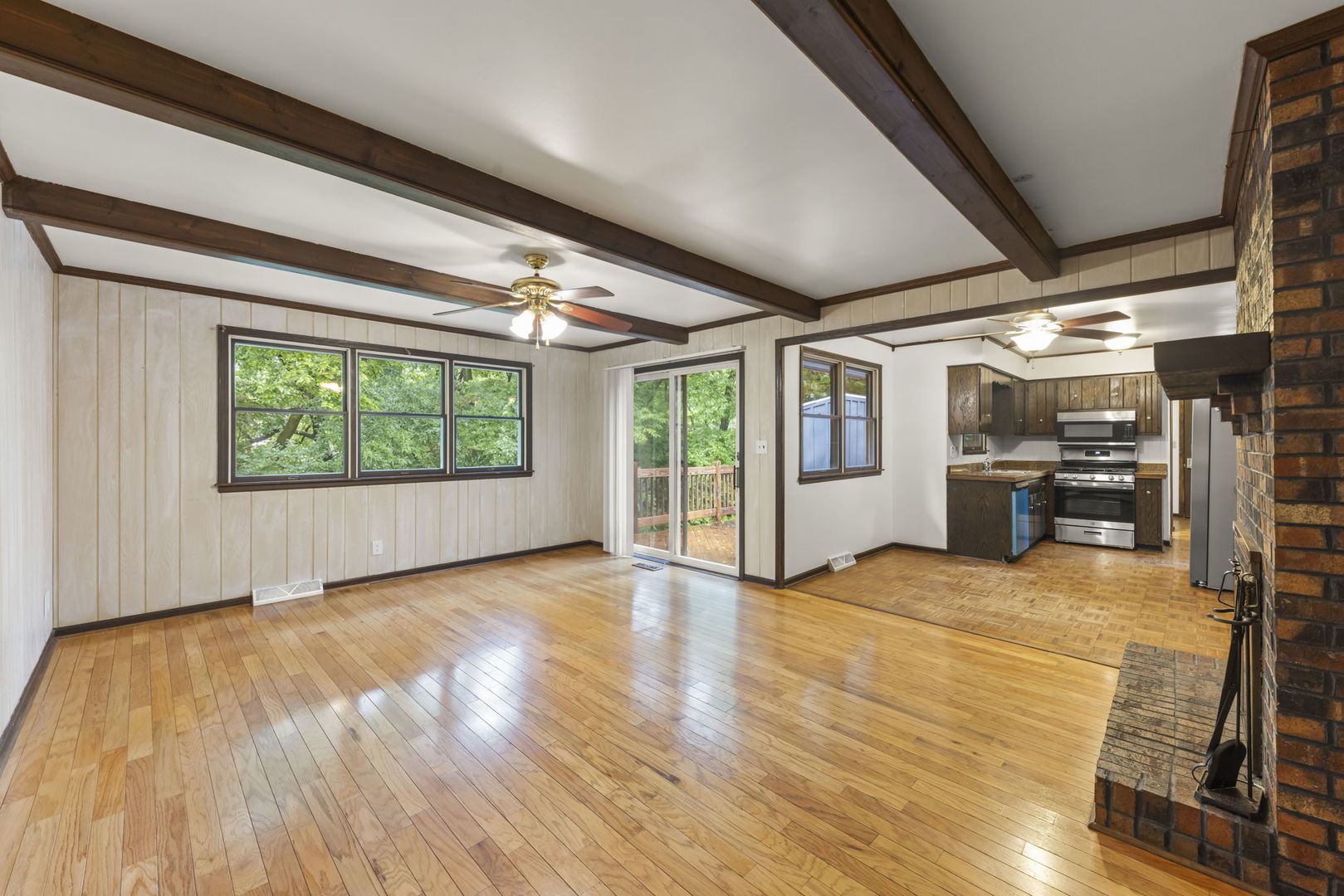 1198 Lisbon Street Property Photo 6