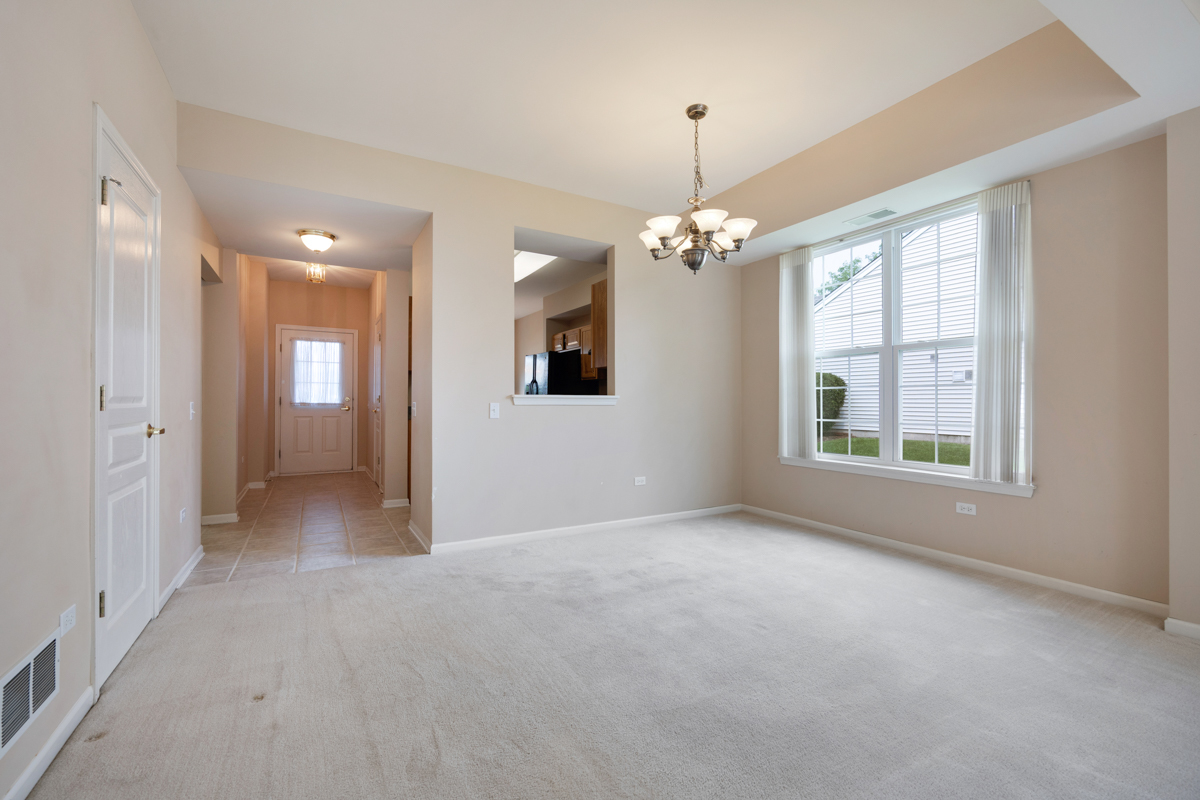 12452 Wedgemere Drive Property Photo 2