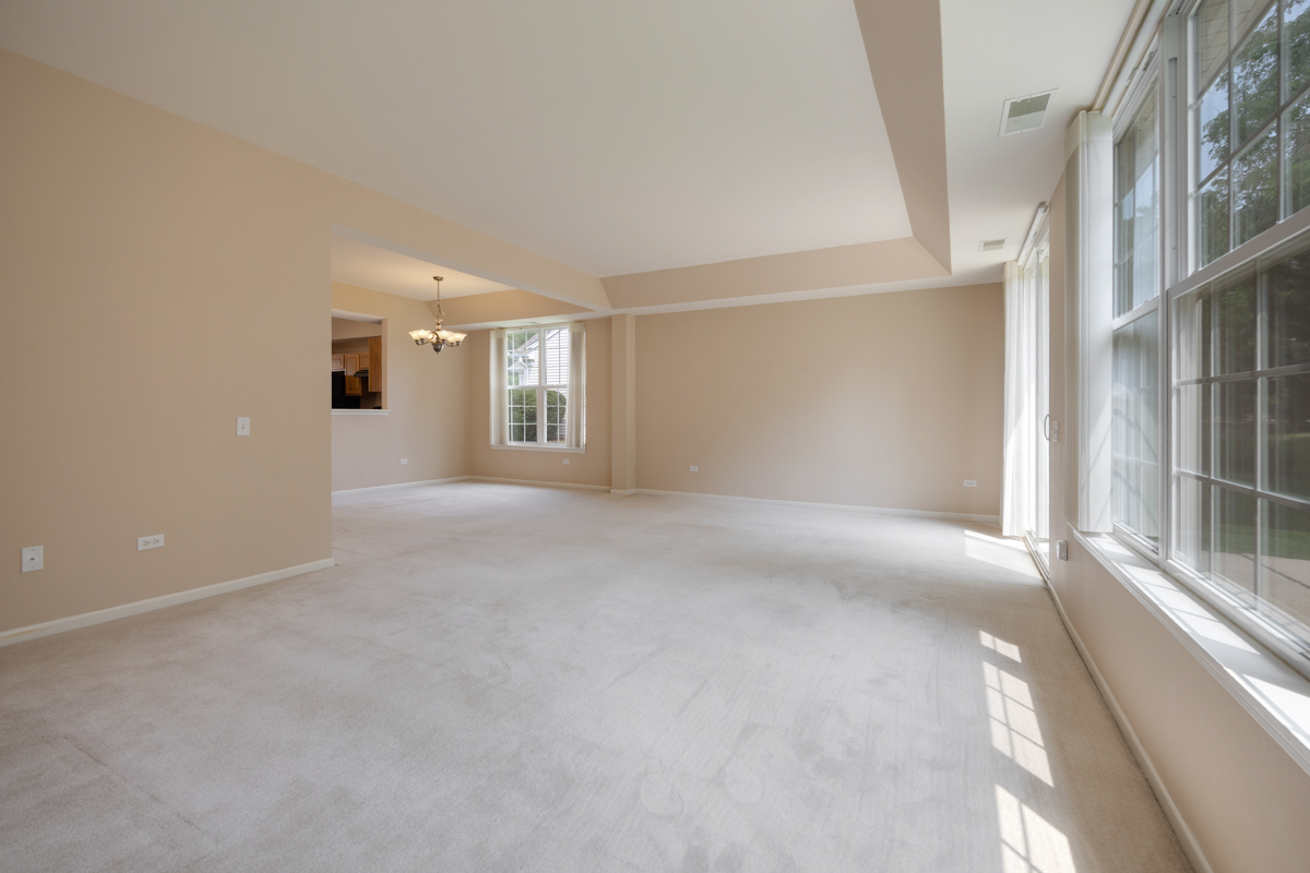 12452 Wedgemere Drive Property Photo 5