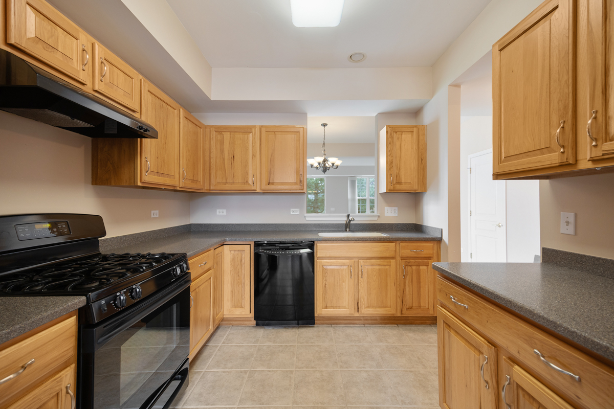 12452 Wedgemere Drive Property Photo 8