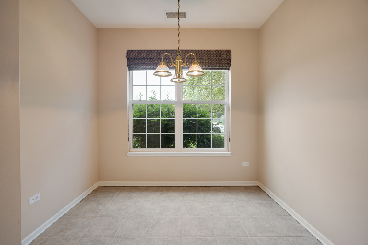 12452 Wedgemere Drive Property Photo 11
