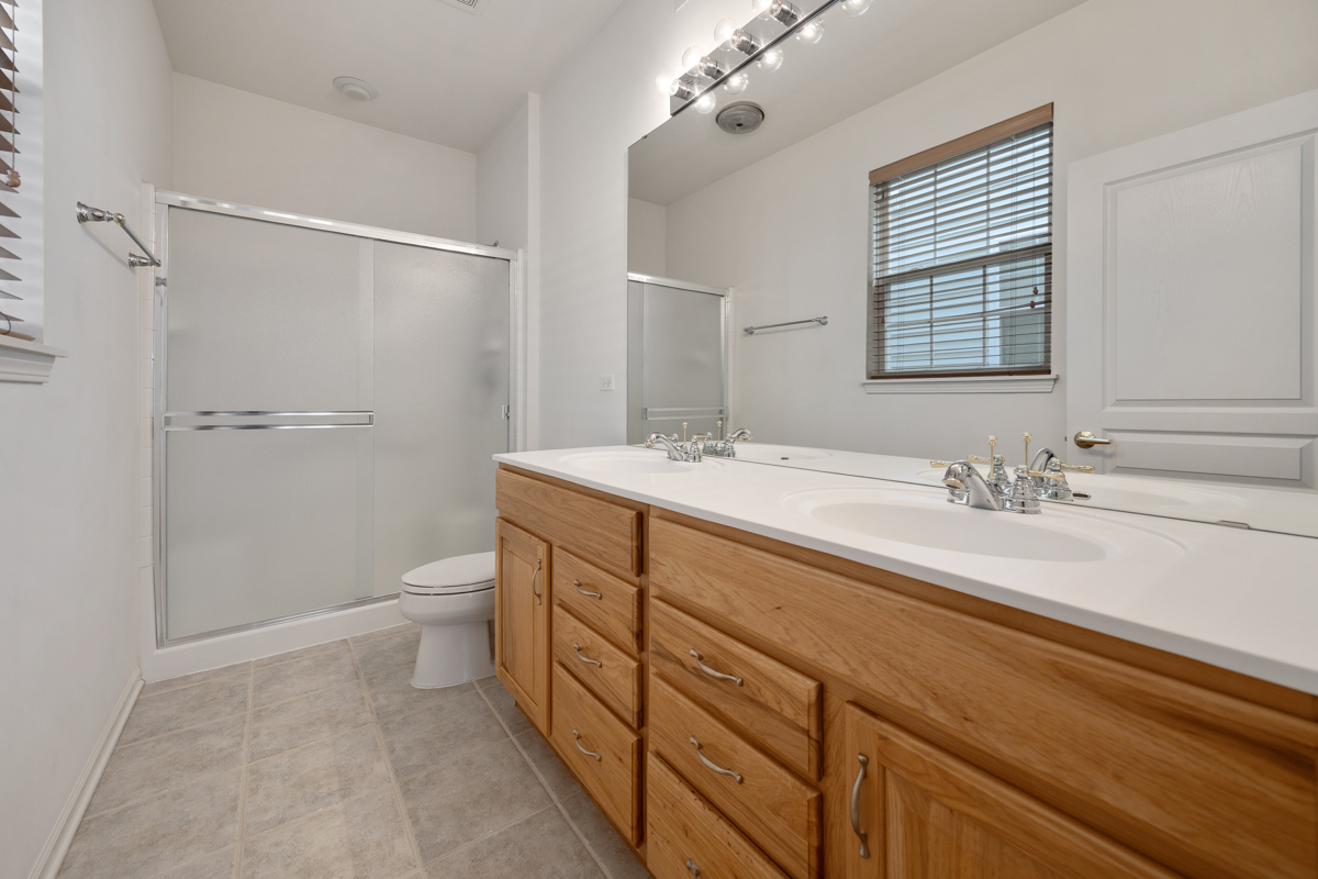 12452 Wedgemere Drive Property Photo 16