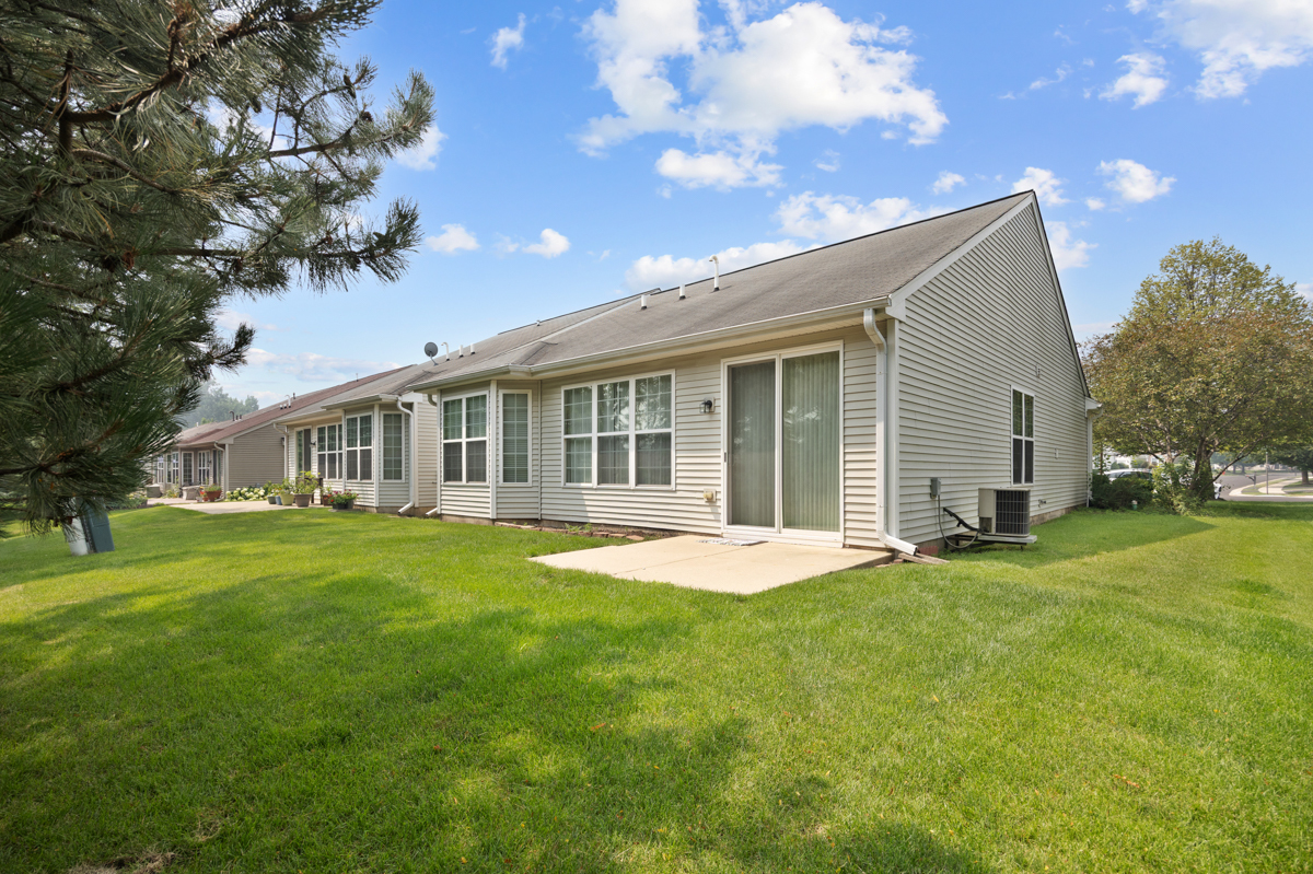 12452 Wedgemere Drive Property Photo 23