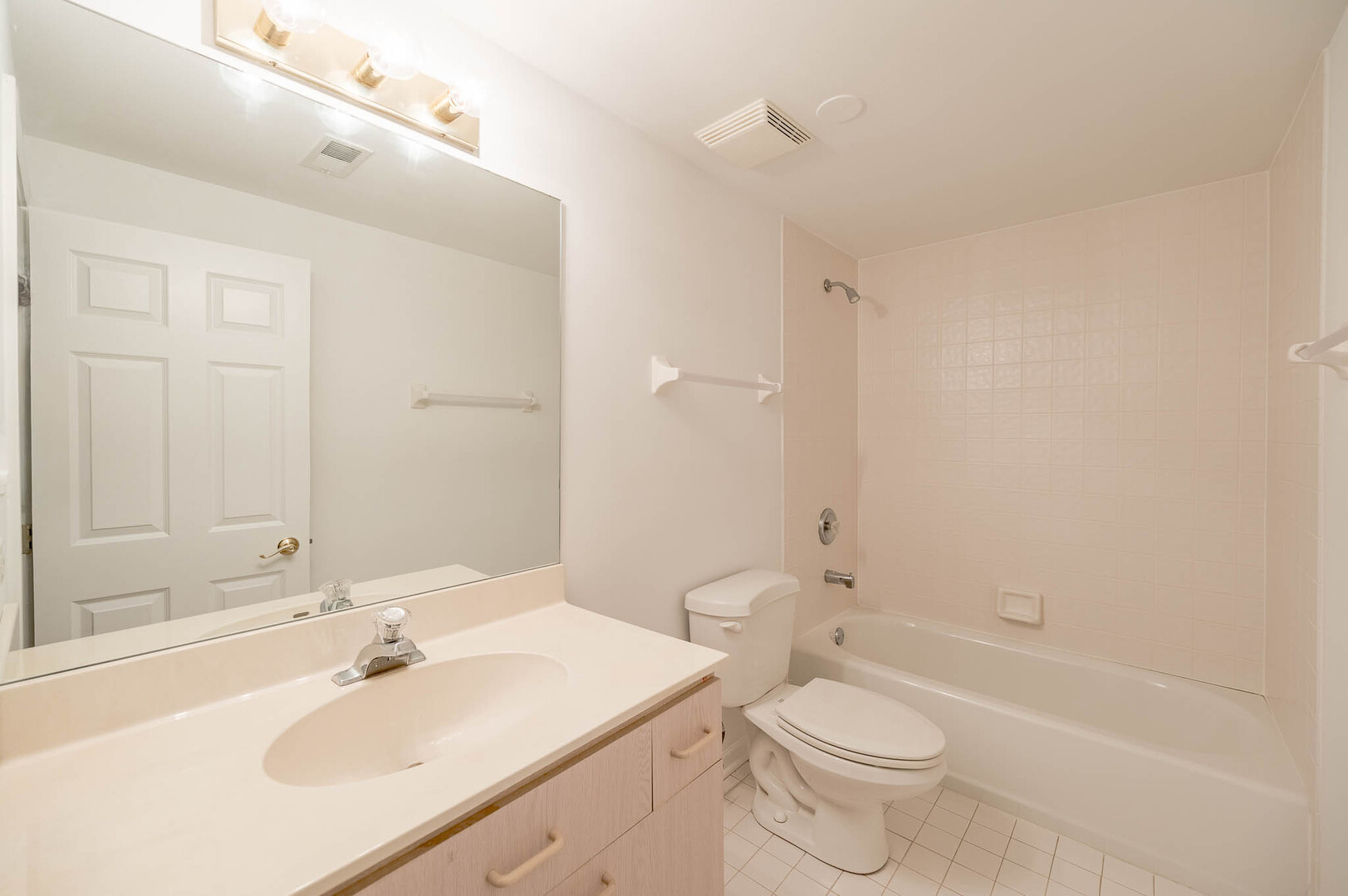 9 Wysteria Drive Property Photo 16
