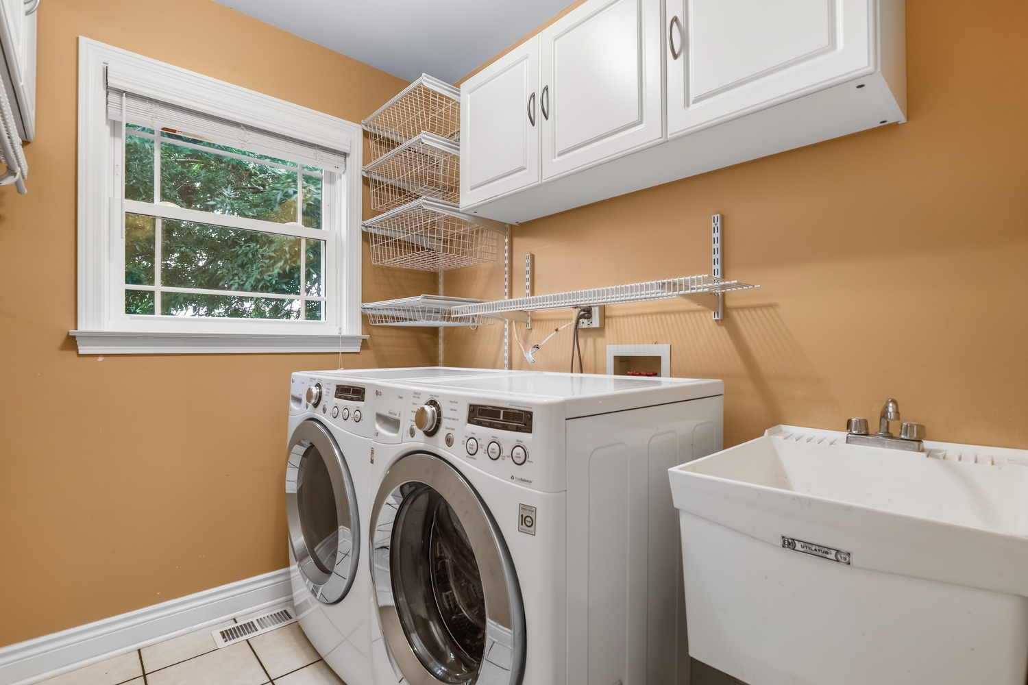 625 Coneflower Court Property Photo 11