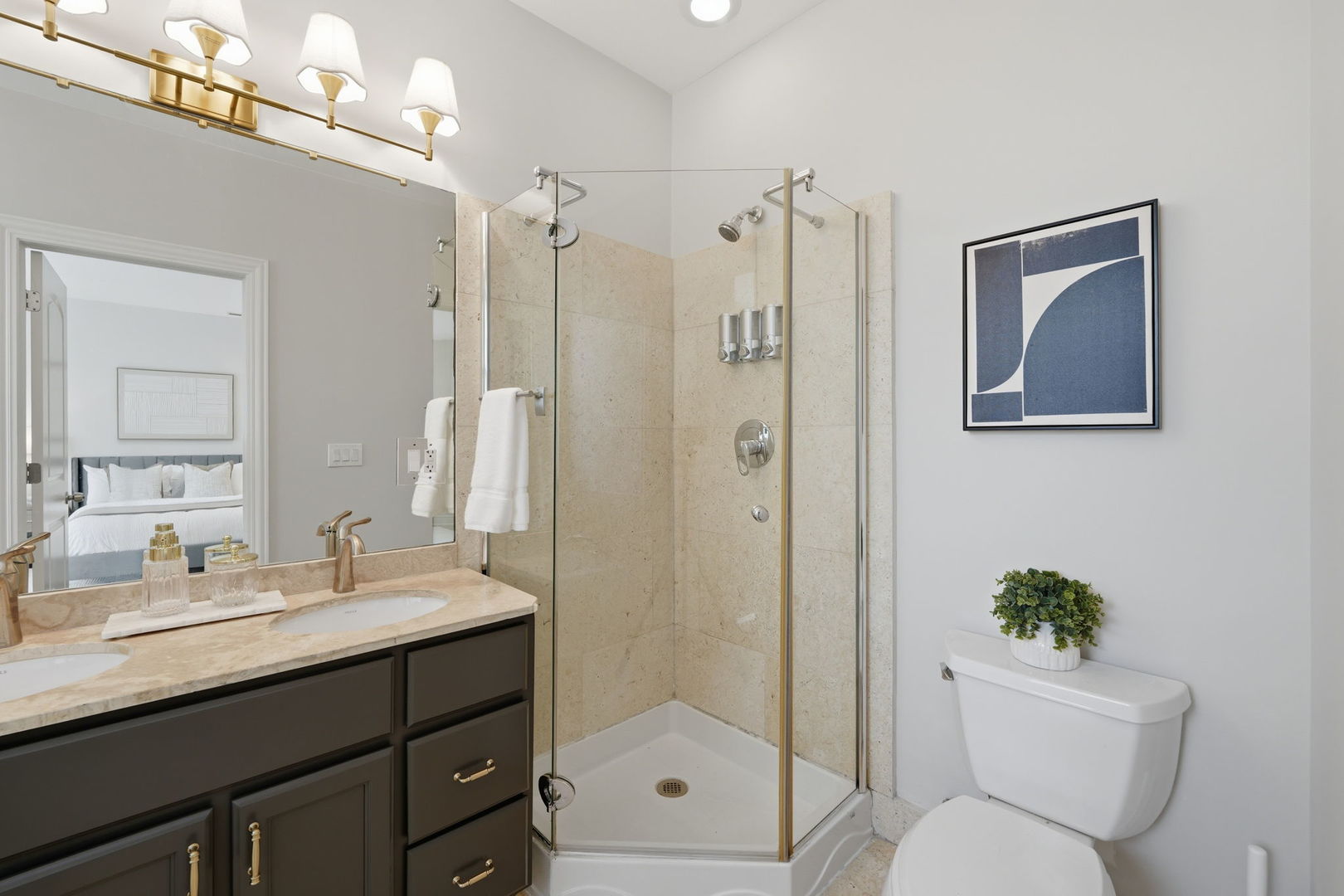 2312 W Mclean Avenue 2s Property Photo 14
