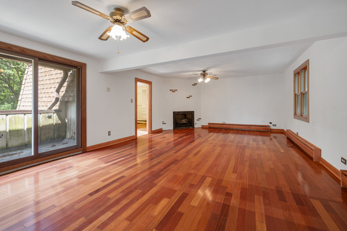 12712 Hensel Road Property Photo 4