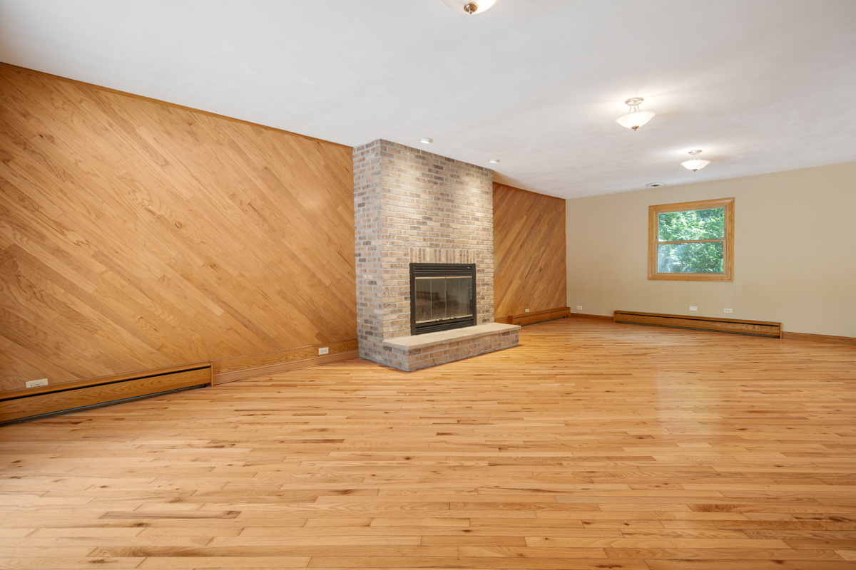 12712 Hensel Road Property Photo 12