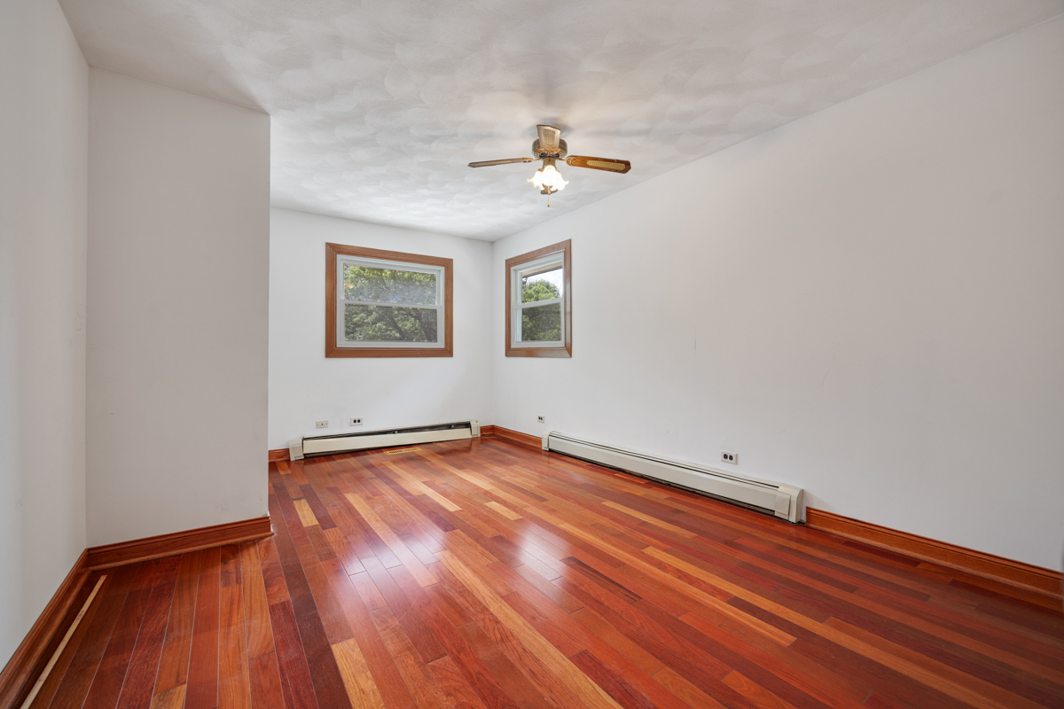 12712 Hensel Road Property Photo 15