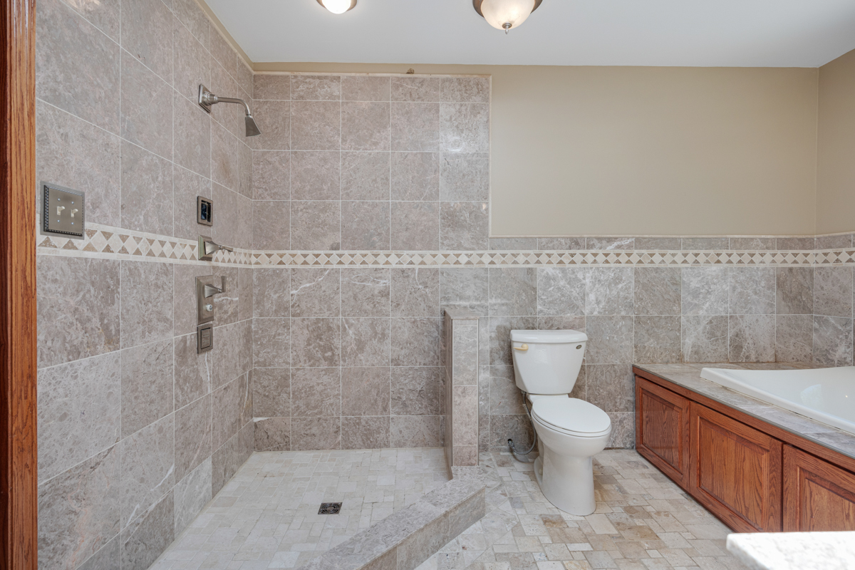 12712 Hensel Road Property Photo 23